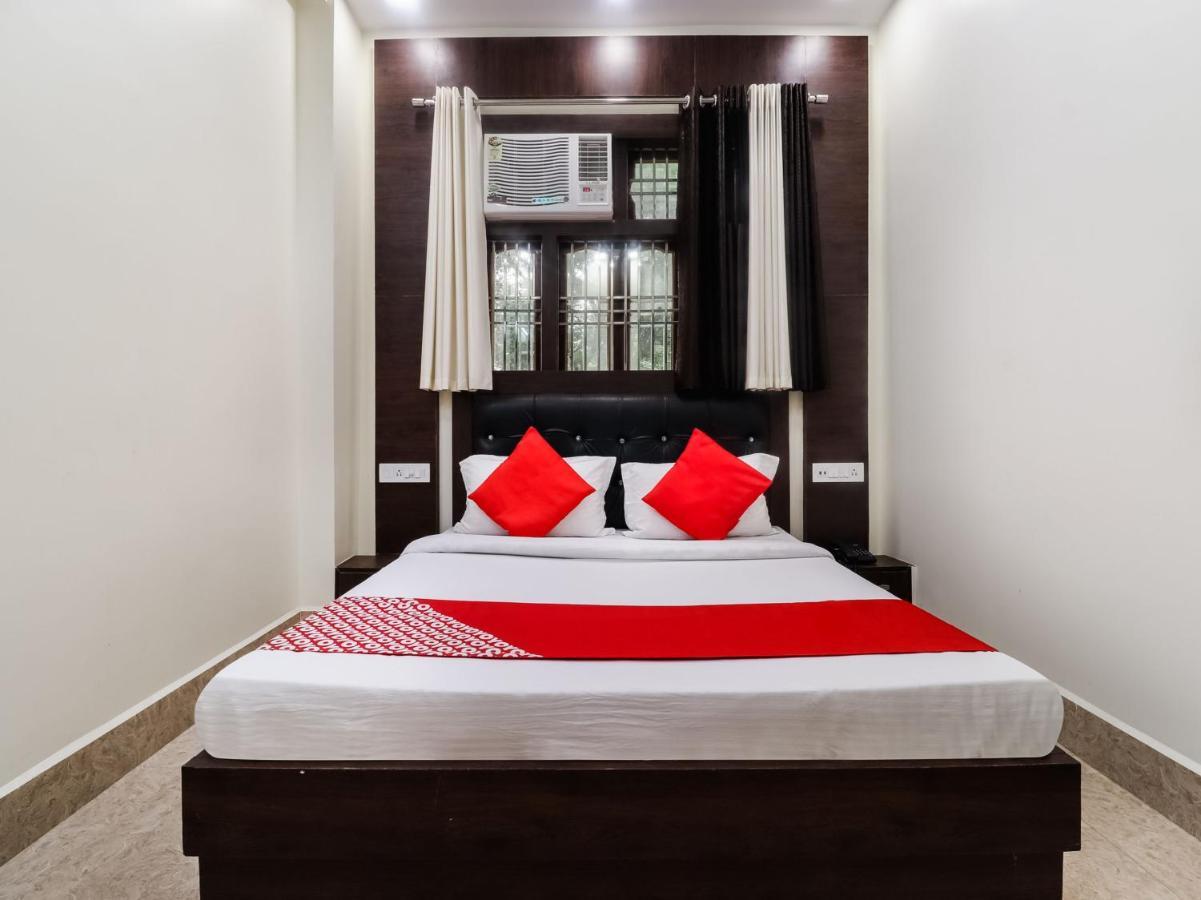 Oyo 74578 Hotel Al-Diyafa Хайдарабад Экстерьер фото